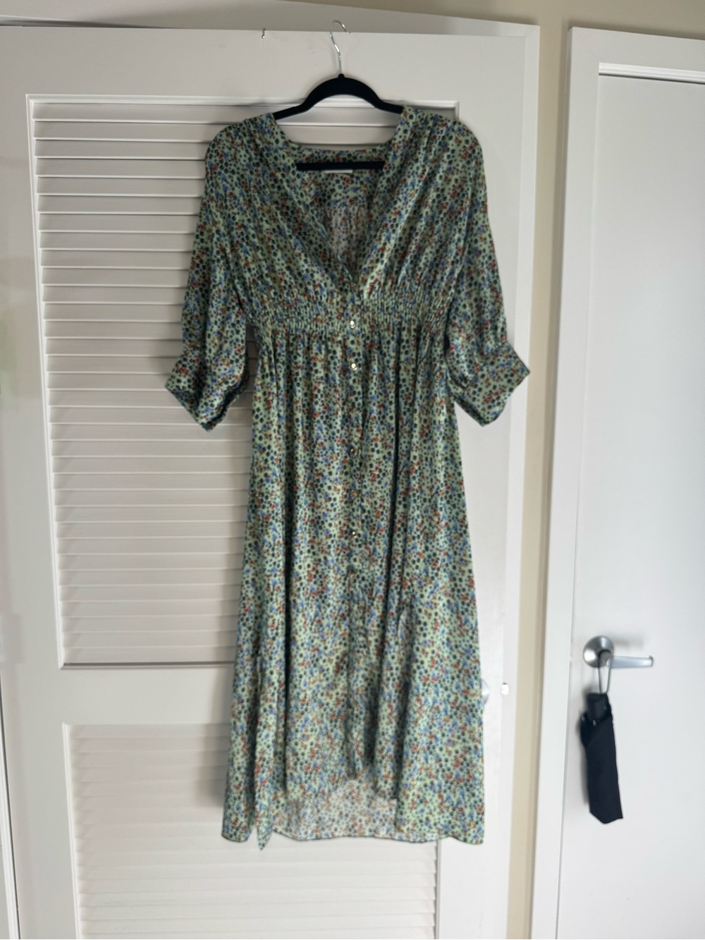 Sandro Light Green Floral Midi Dress with Smocked Bodice - Picture 2 of 5